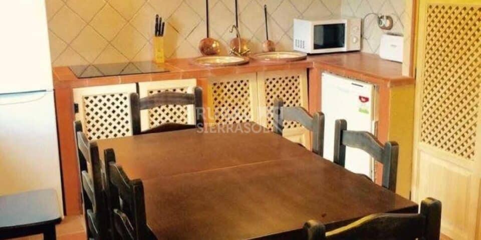 Fantástica casa rural en Villanueva del Duque, con piscina y aire acondicionado - Imagen 7