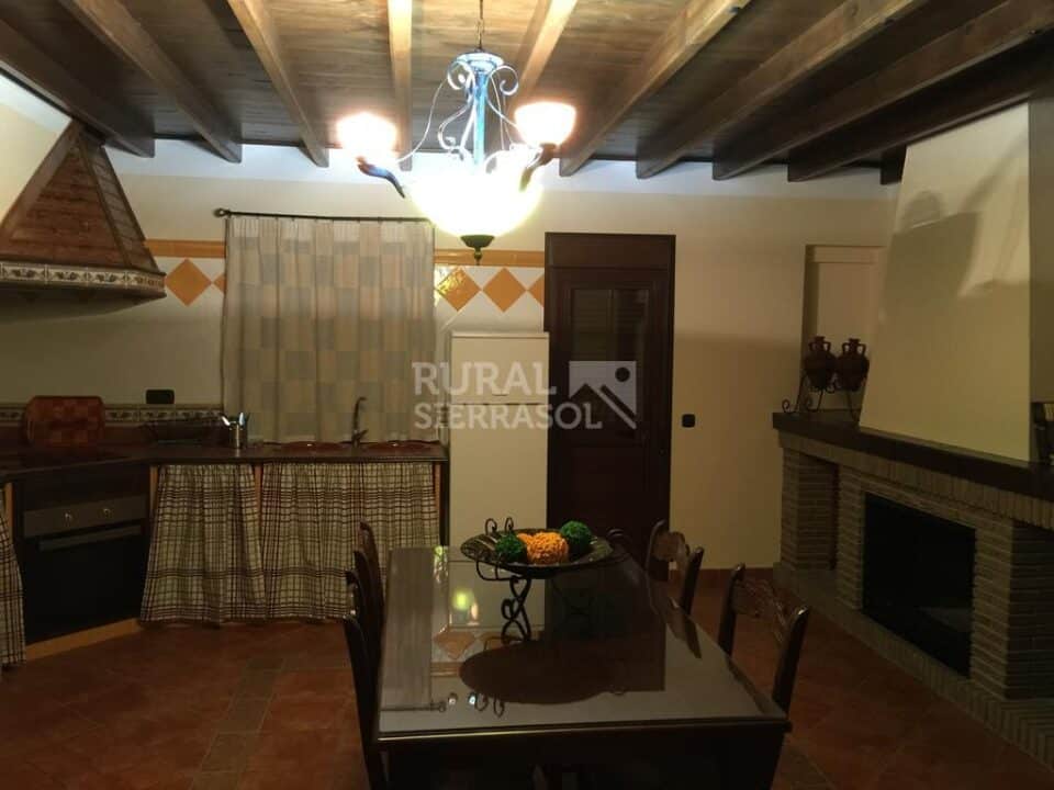 Acogedora casa rural en Ronda. con chimenea - Imagen 2