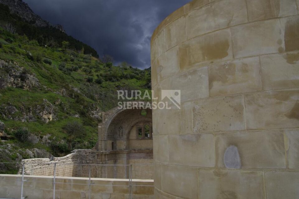 Acogedor Alojamiento Rural en Cazorla, con calefacción y wifi - Imagen 23