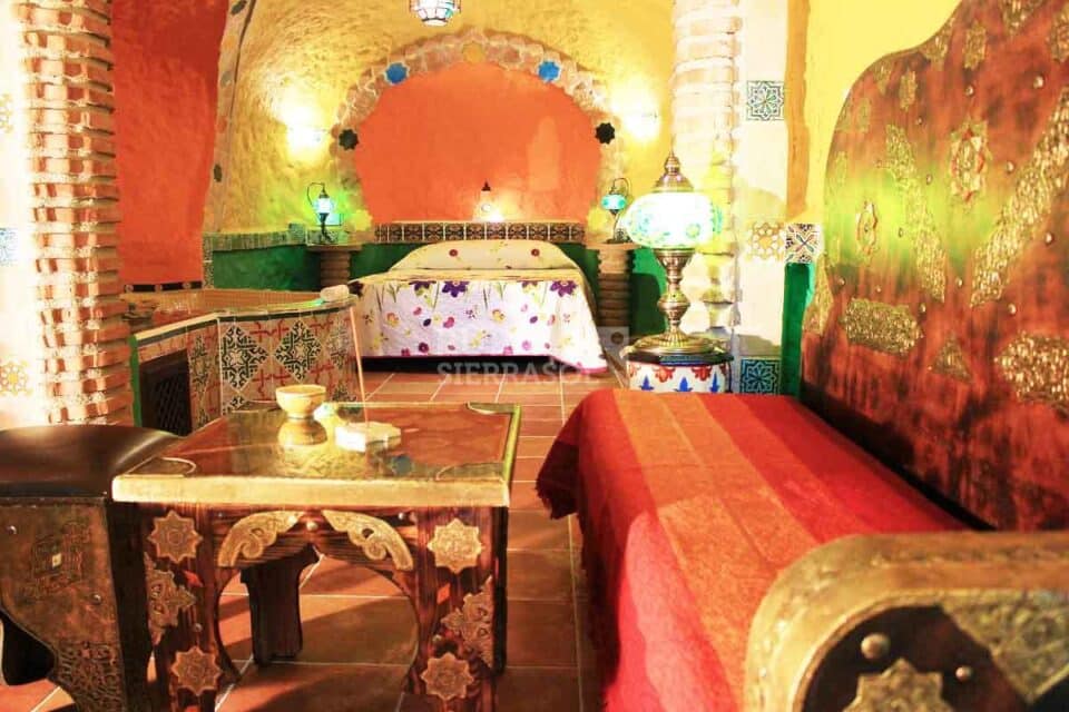 Bonita Casa Cueva con jacuzzi y esmerada decoración nazarí - Imagen 12