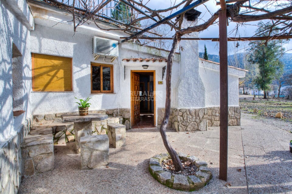 Confortable Alojamiento Rural para 5 personas, en Arroyo Frío, con calefacción y chimenea - Imagen 29