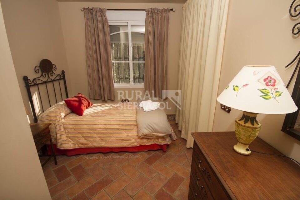 Maravillosa Villa en Medina Sidonia, con piscina, aire acondicionado y wifi - Imagen 37