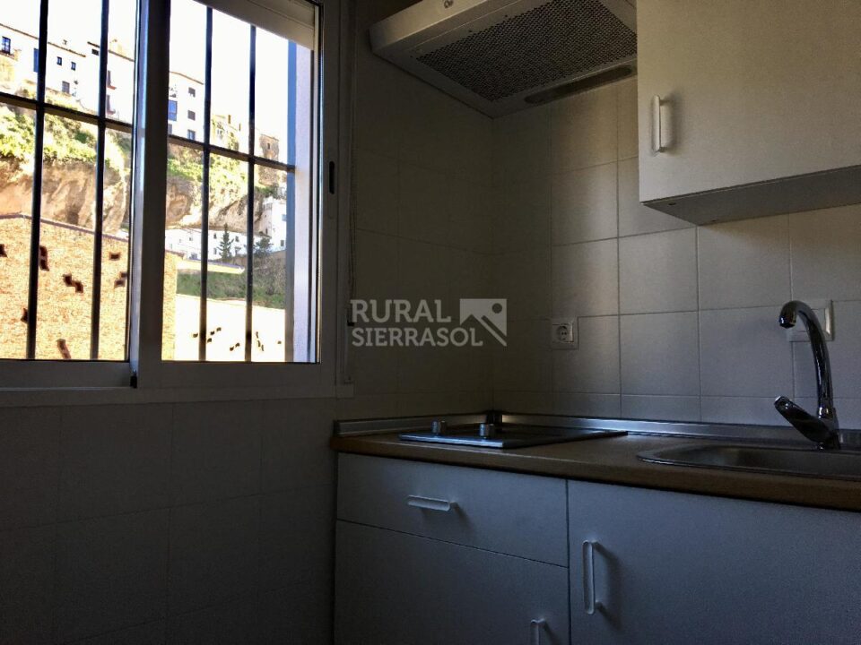 Coqueto Alojamiento Rural en Setenil de las Bodegas, con calefacción y wifi - Imagen 5