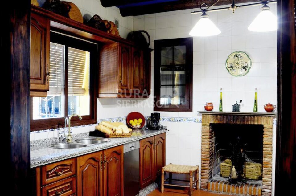 Fabulosa Casa Rural en el Parque Natural de la Subbética, con piscina y barbacoa - Imagen 8
