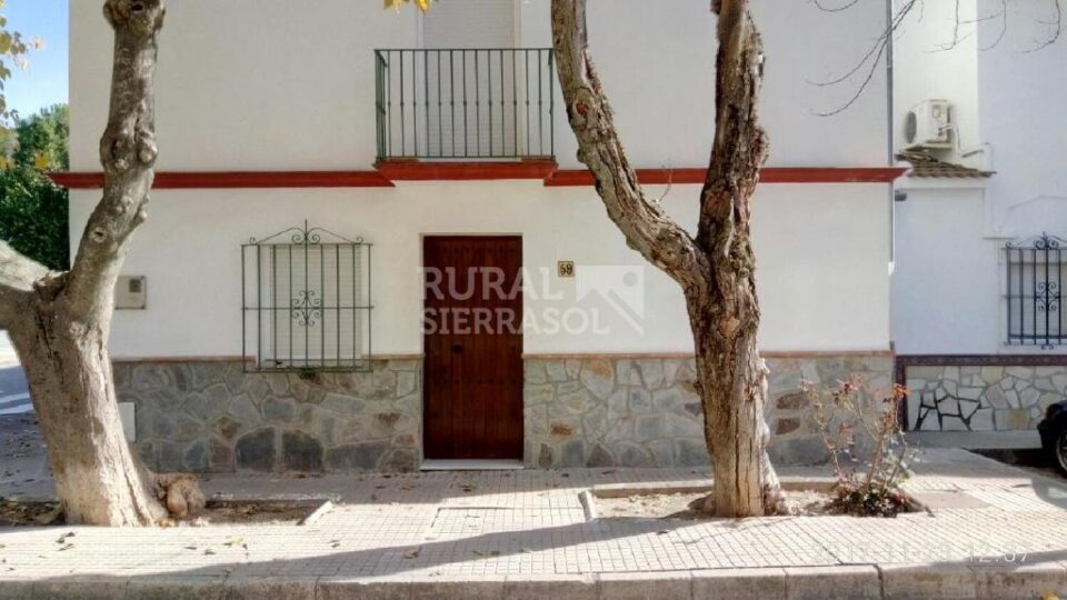 Alojamiento rural en El Bosque con chimenea y barbacoa - Imagen 11