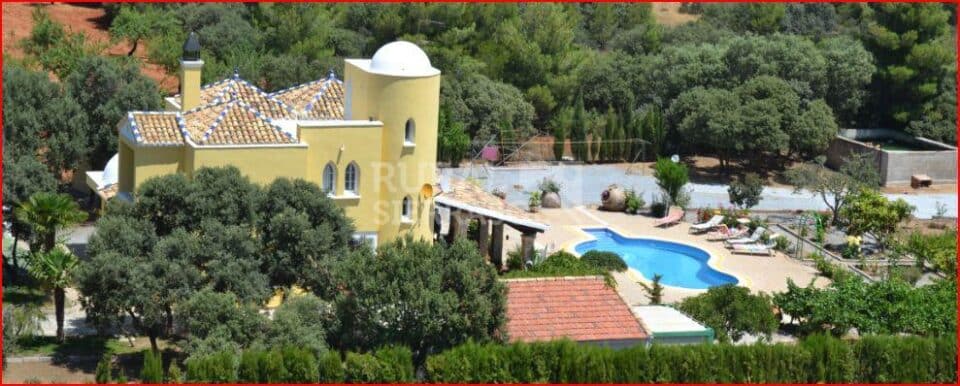 Maravillosa Villa junto al Parque Natural de Cazorla, con piscina, chimenea y pista de tenis - Imagen 21