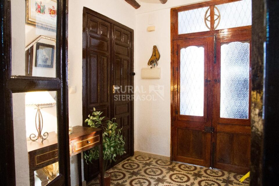 Acogedora Casa de Pueblo en Encinas Reales - Imagen 10