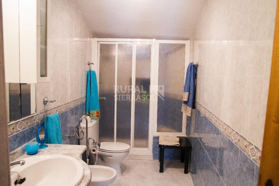 Acogedora Casa de Pueblo en Encinas Reales - Imagen 19