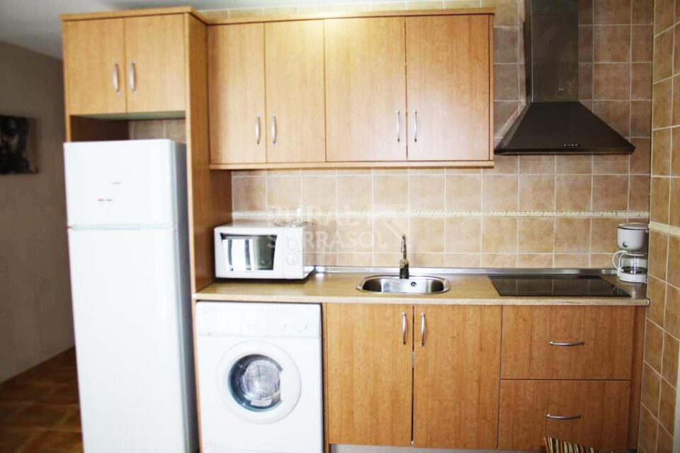 Bonito Apartamento Rural cerca de las pistas de esquí de Sierra Nevada - Imagen 4