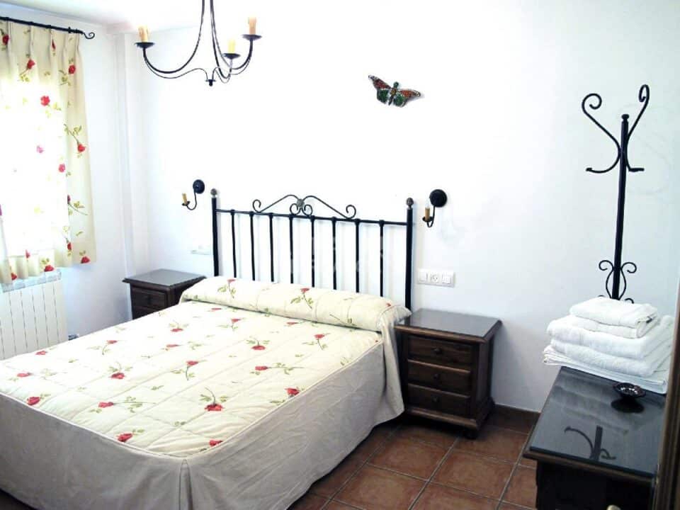Maravilloso apartamento rural en Arroyo Frío, con piscina y aire acondicionado - Imagen 28
