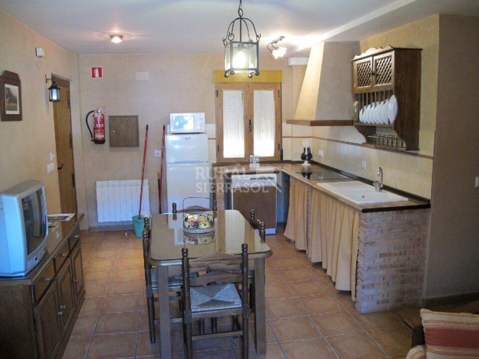 Maravilloso apartamento rural en Arroyo Frío, con piscina y aire acondicionado - Imagen 30