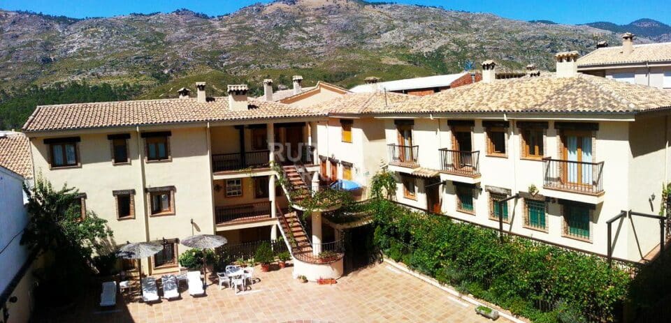 Maravilloso apartamento rural en Arroyo Frío, con piscina y aire acondicionado - Imagen 35