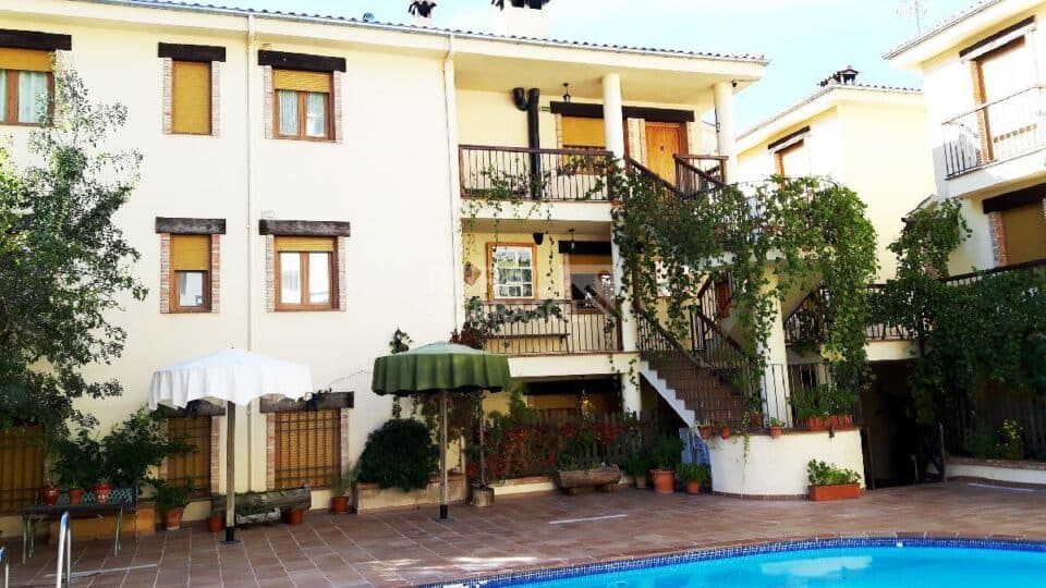 Maravilloso apartamento rural en Arroyo Frío, con piscina y aire acondicionado - Imagen 38