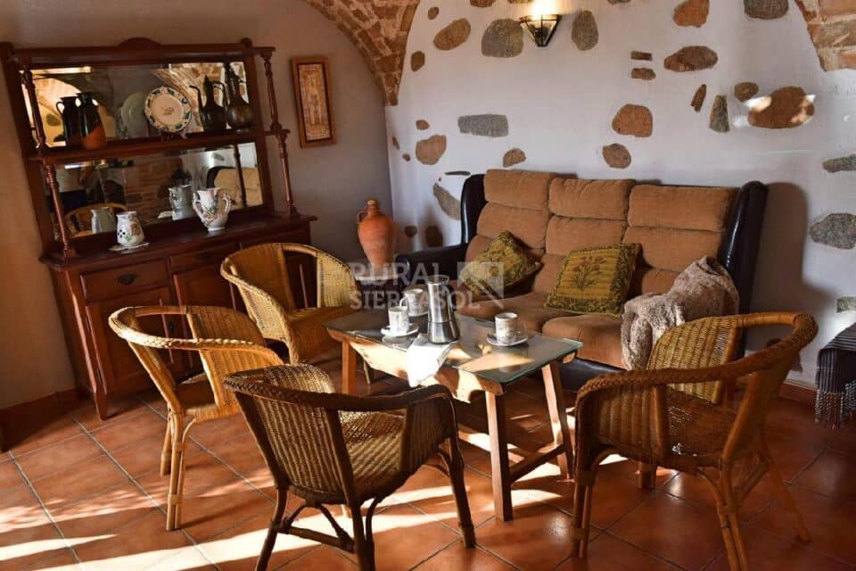 Magnífica Casa Rural en Pozoblanco, con piscina y barbacoa - Imagen 14
