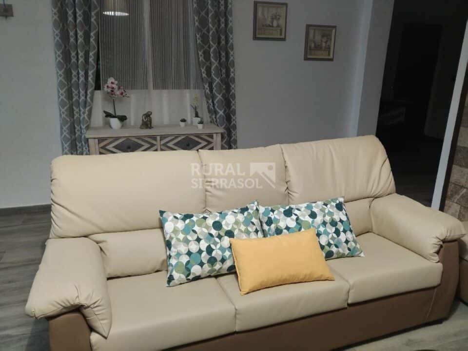 Magnifica Casa Rural en Prado del Rey, con piscina, barbacoa y aire acondicionado - Imagen 44