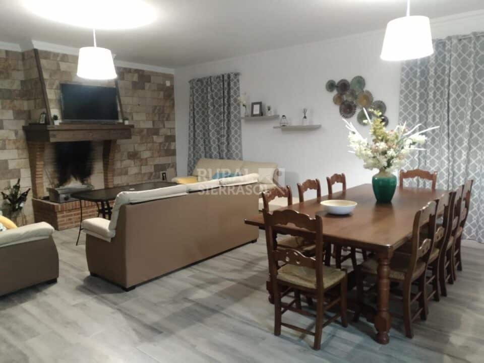 Magnifica Casa Rural en Prado del Rey, con piscina, barbacoa y aire acondicionado - Imagen 46