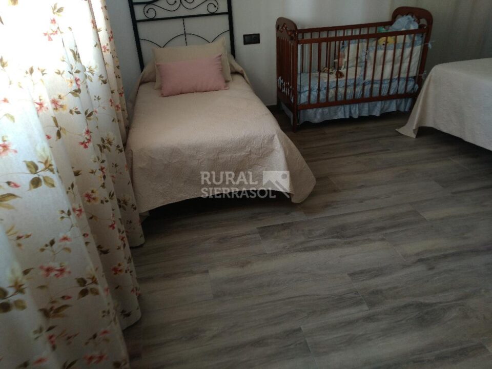 Magnifica Casa Rural en Prado del Rey, con piscina, barbacoa y aire acondicionado - Imagen 49