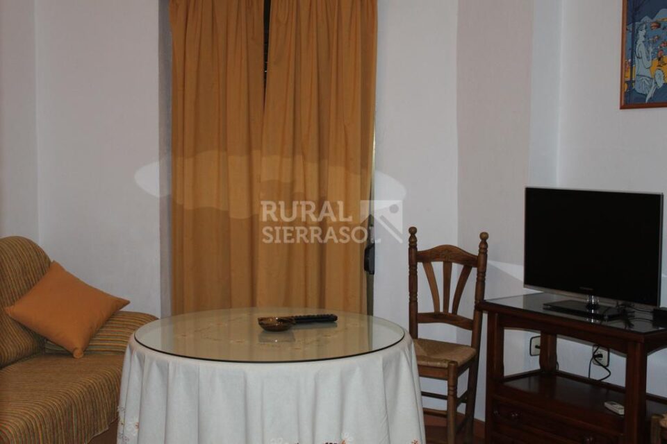 Acogedor Apartamento Rural en El Bosque, con Aire Acondicionado y Wifi - Imagen 2