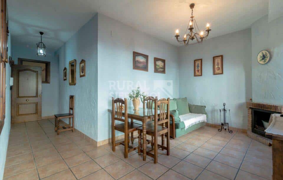 Coqueto Apartamento Rural en Prado del Rey con chimenea y wifi - Imagen 4