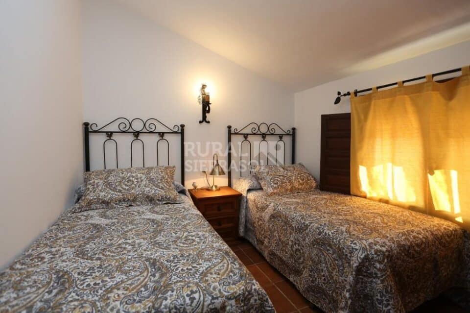 Magnífica Villa en Conil, con piscina y bañera hidromasaje - Imagen 13