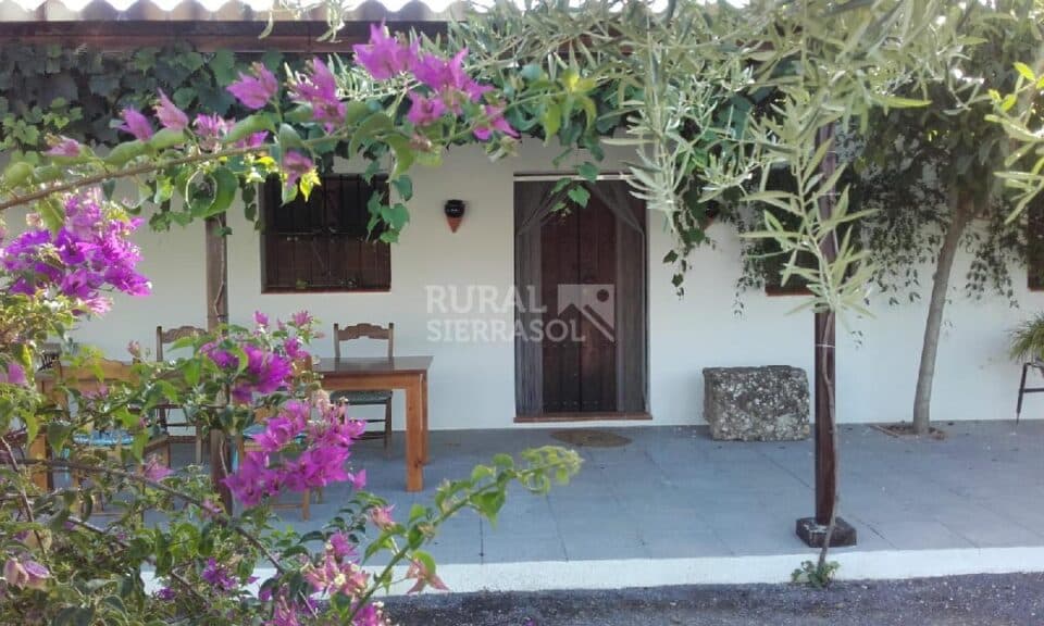 Casa Rural de Estilo Rústico, en Prado del Rey - Imagen 4