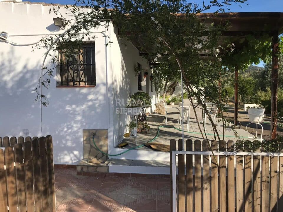 Casa Rural de Estilo Rústico, en Prado del Rey - Imagen 5
