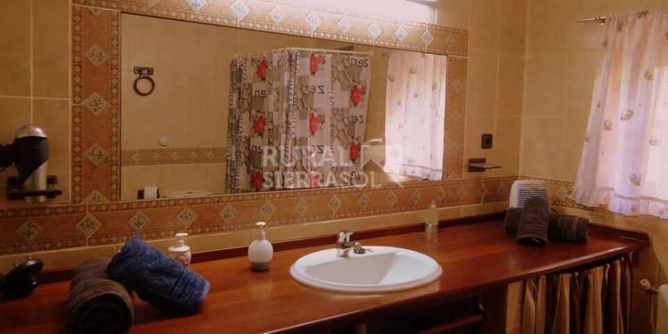 Señorial Casa Rural junto al Embalse de Guadalén - Imagen 8