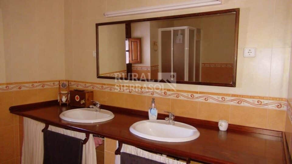 Señorial Casa Rural junto al Embalse de Guadalén - Imagen 9