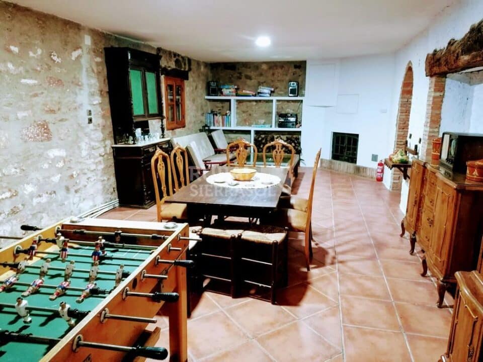 Señorial Casa Rural junto al Embalse de Guadalén - Imagen 17