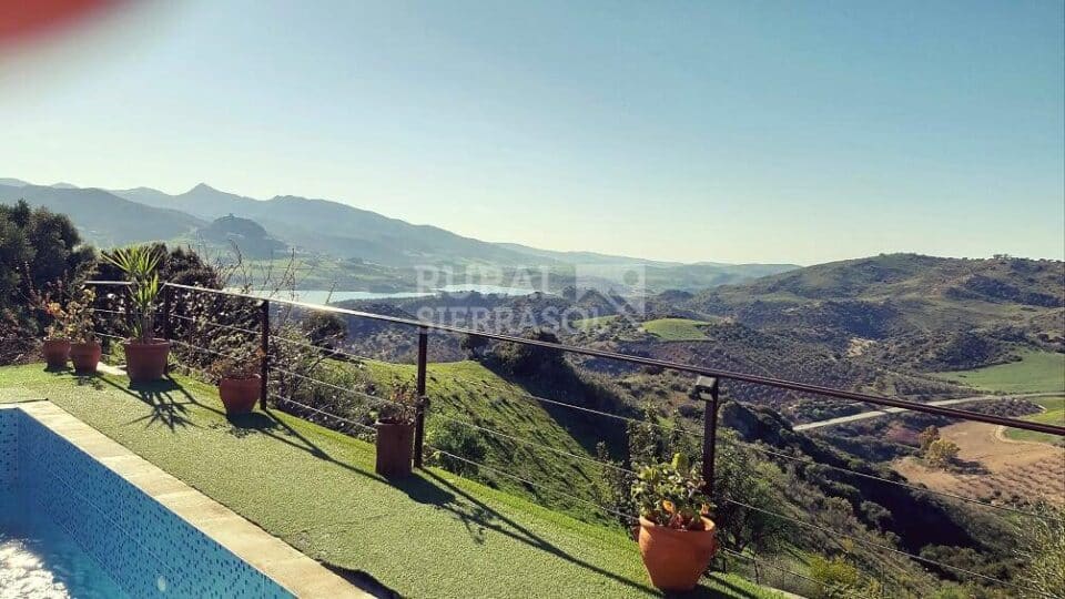 Acogedora Casa Rural con piscina y aire acondicionado, en El Gastor - Imagen 4