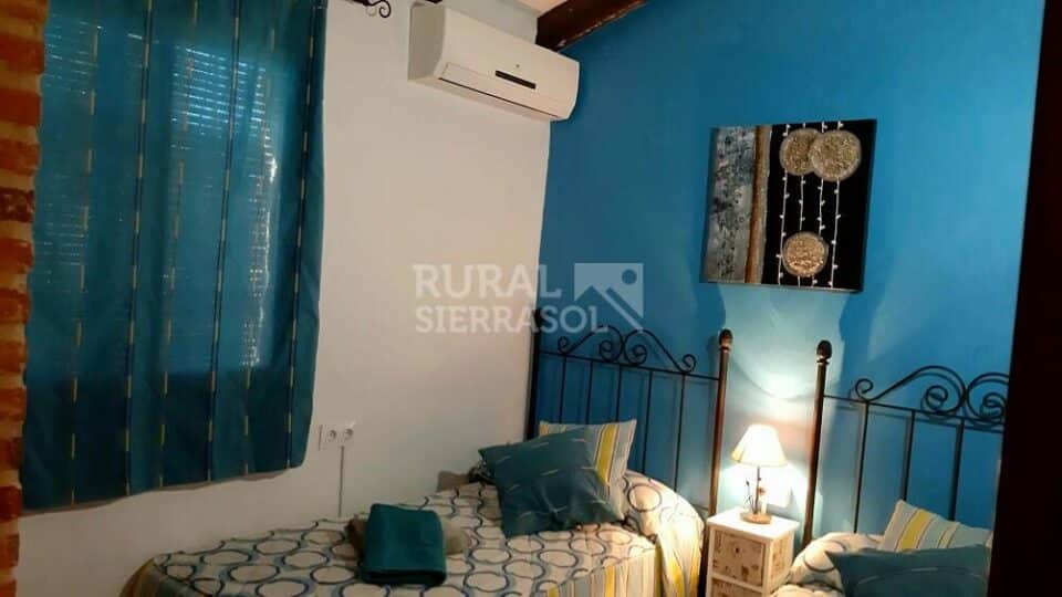 Acogedora Casa Rural con piscina y aire acondicionado, en El Gastor - Imagen 12