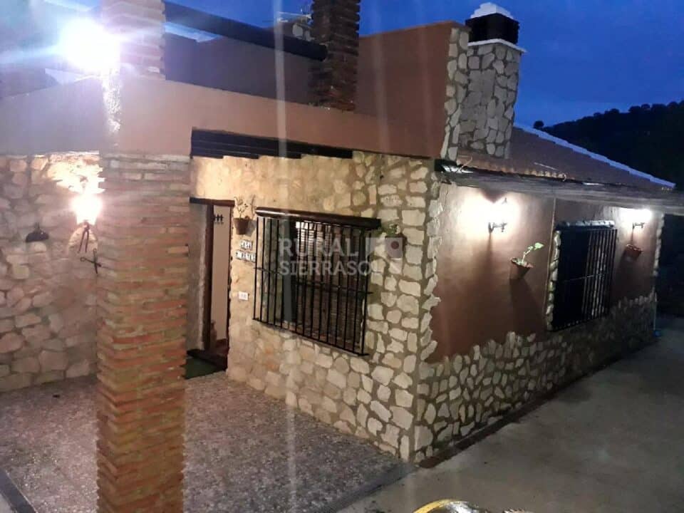 Acogedora Casa Rural con piscina y aire acondicionado, en El Gastor - Imagen 20