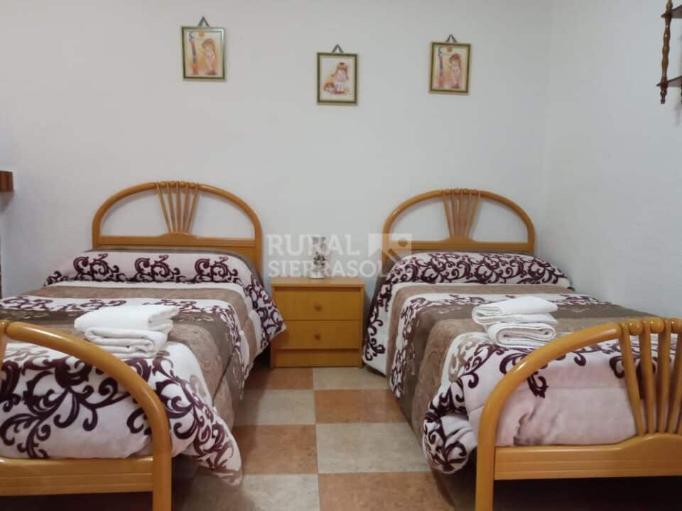 Acogedora Casa Rural en Siles, con aire acondicionado y wifi - Imagen 7