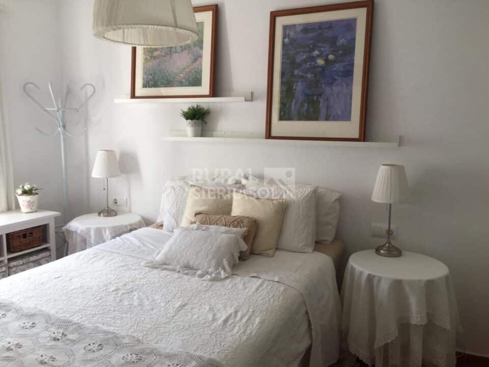 Acogedora casita rural en los pueblos blancos - Imagen 2