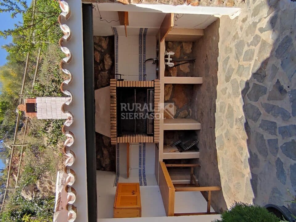 Estupenda Villa rodeada de naturaleza en el corazón de La Axarquía - Imagen 6