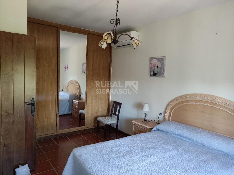 Estupenda Villa rodeada de naturaleza en el corazón de La Axarquía - Imagen 25