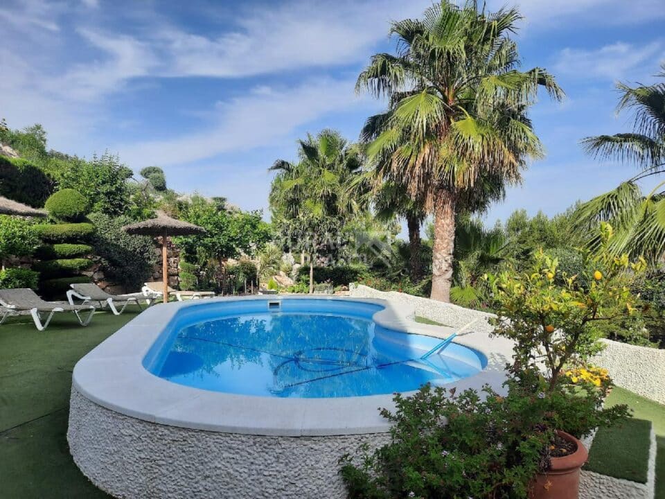 Estupenda Villa rodeada de naturaleza en el corazón de La Axarquía - Imagen 33