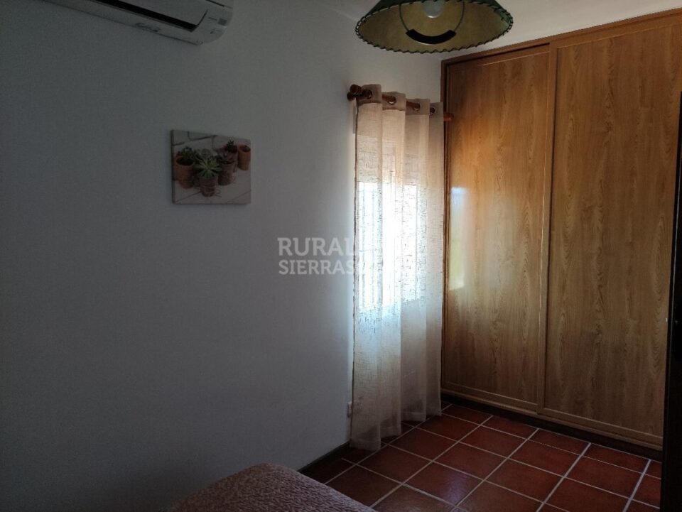 Estupenda Villa rodeada de naturaleza en el corazón de La Axarquía - Imagen 34