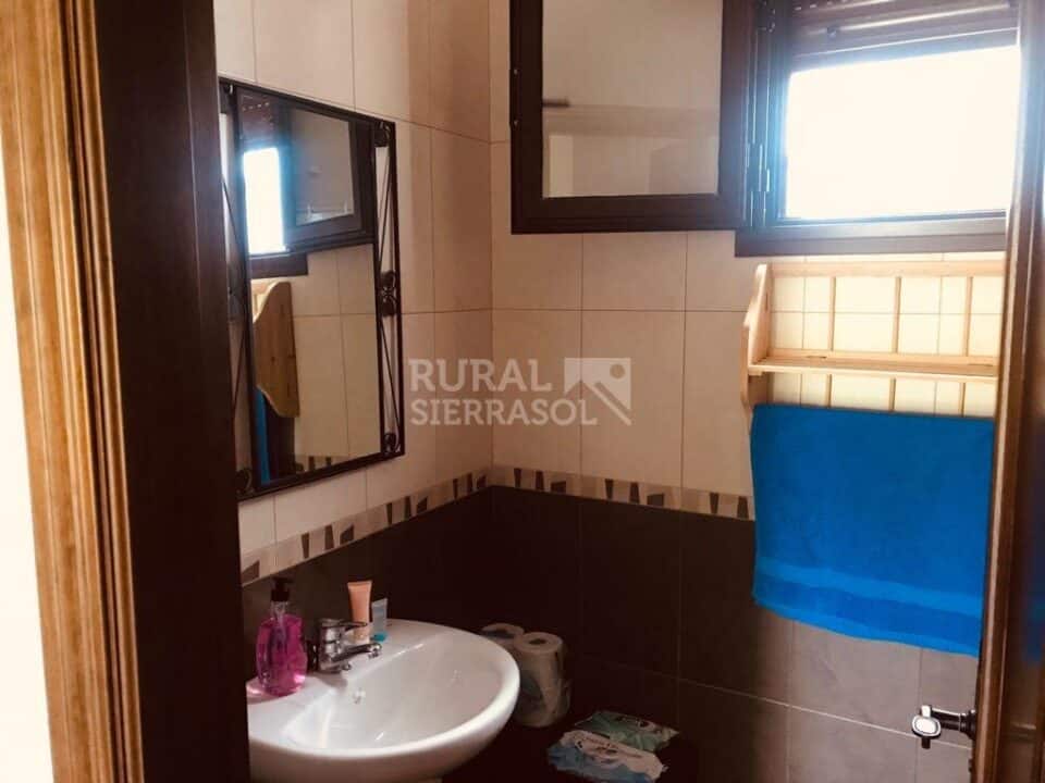 Acogedor Alojamiento Rural en Benaocaz - Imagen 8