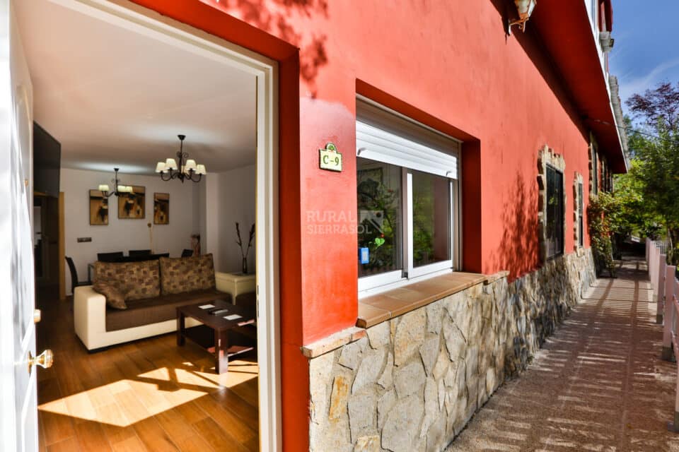 Confortable Casa Rural en Coto Ríos, con amplios jardines, piscina y wifi - Imagen 42