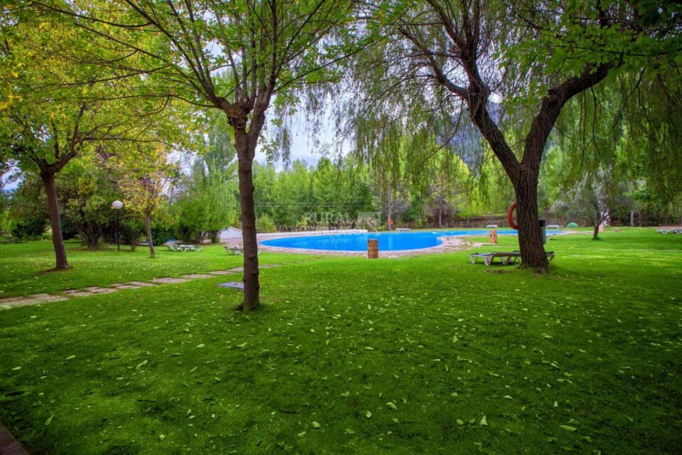 Fascinante Alojamiento Rural para 6 personas, en Arroyo Frío, con piscina, aire acondicionado y 3 baños - Imagen 36