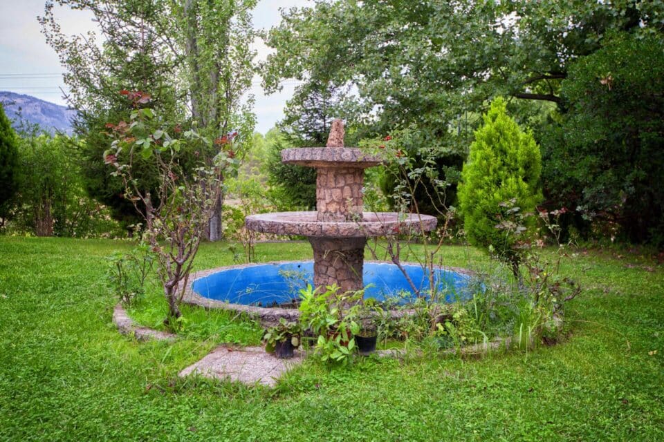Fascinante Alojamiento Rural para 6 personas, en Arroyo Frío, con piscina, aire acondicionado y 3 baños - Imagen 37