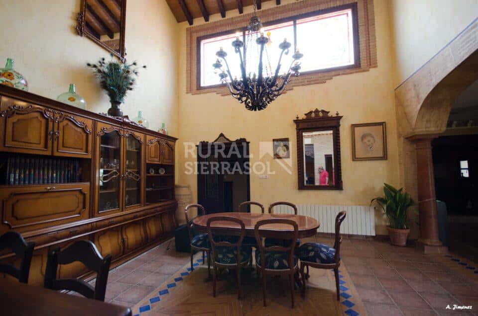 Magnífica Casa Rural en Carcabuey, con piscina, barbacoa y chimenea - Imagen 5