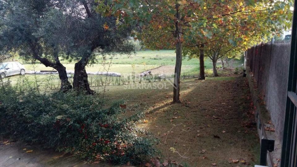 Conjunto de dos Casas Rurales en El Bosque con chimenea y barbacoa - Imagen 57
