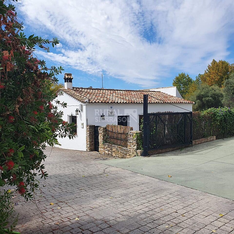 Casa Rural en El Bosque con chimenea, aire acondicionado y barbacoa - Imagen 59
