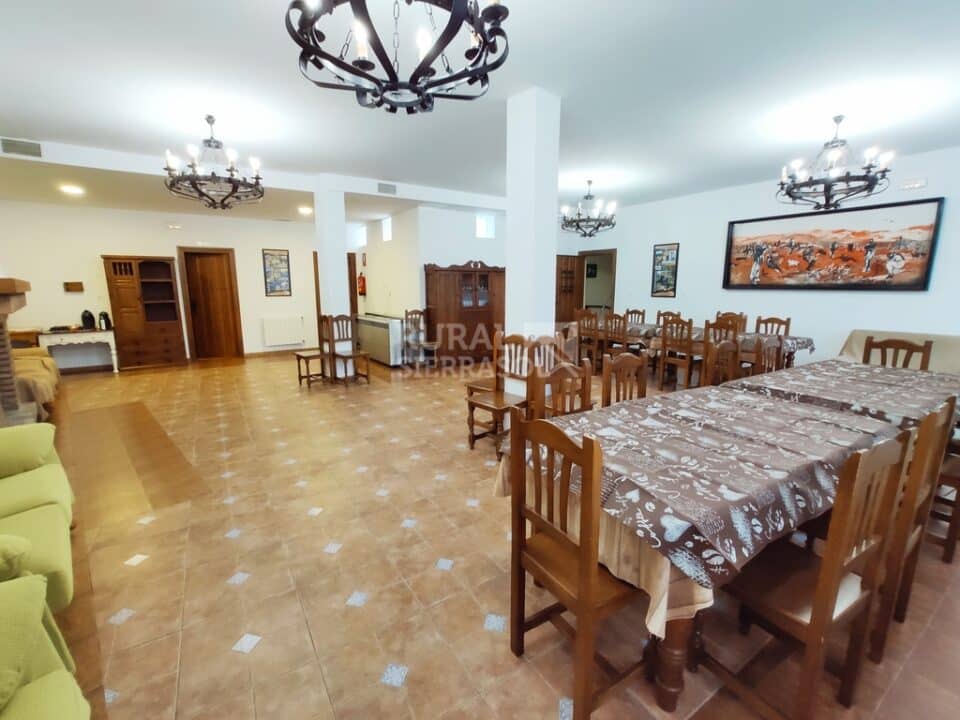 Espléndido Alojamiento Rural en Alcalá la Real, con piscina y wifi - Imagen 32