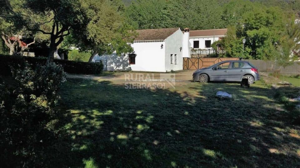 Conjunto de dos Casas Rurales en El Bosque con chimenea y barbacoa - Imagen 68