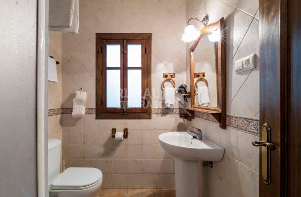 Coqueto Apartamento Rural en Prado del Rey con chimenea y wifi - Imagen 7