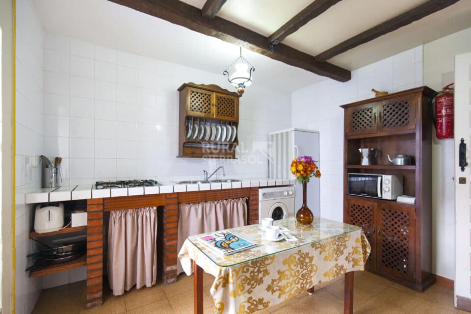 Casa Rural en El Bosque, con chimenea y barbacoa - Imagen 19