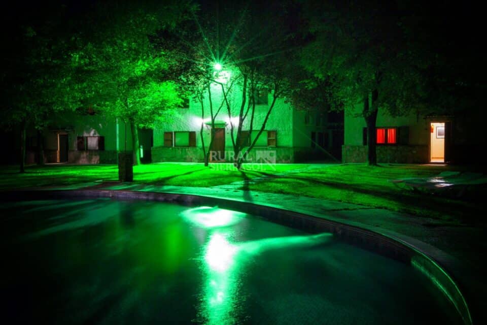 Fascinante Alojamiento Rural para 6 personas, en Arroyo Frío, con piscina, aire acondicionado y 3 baños - Imagen 60